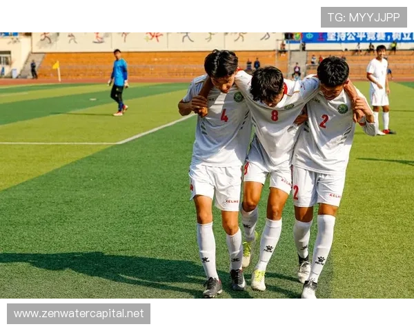 何鑫杰足球（何鑫被双开）世界杯体育论坛